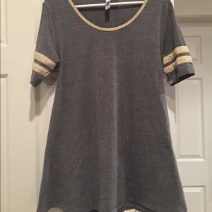 Lularoe Perfect Tee