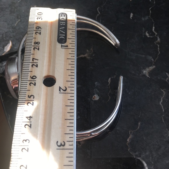 ⚜️Oversized Rose Quartz Cuff Bracelet⚜️ - Picture 6 of 8