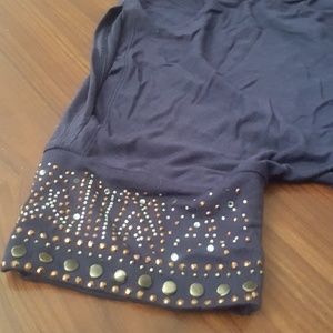 Bke boutique navy top