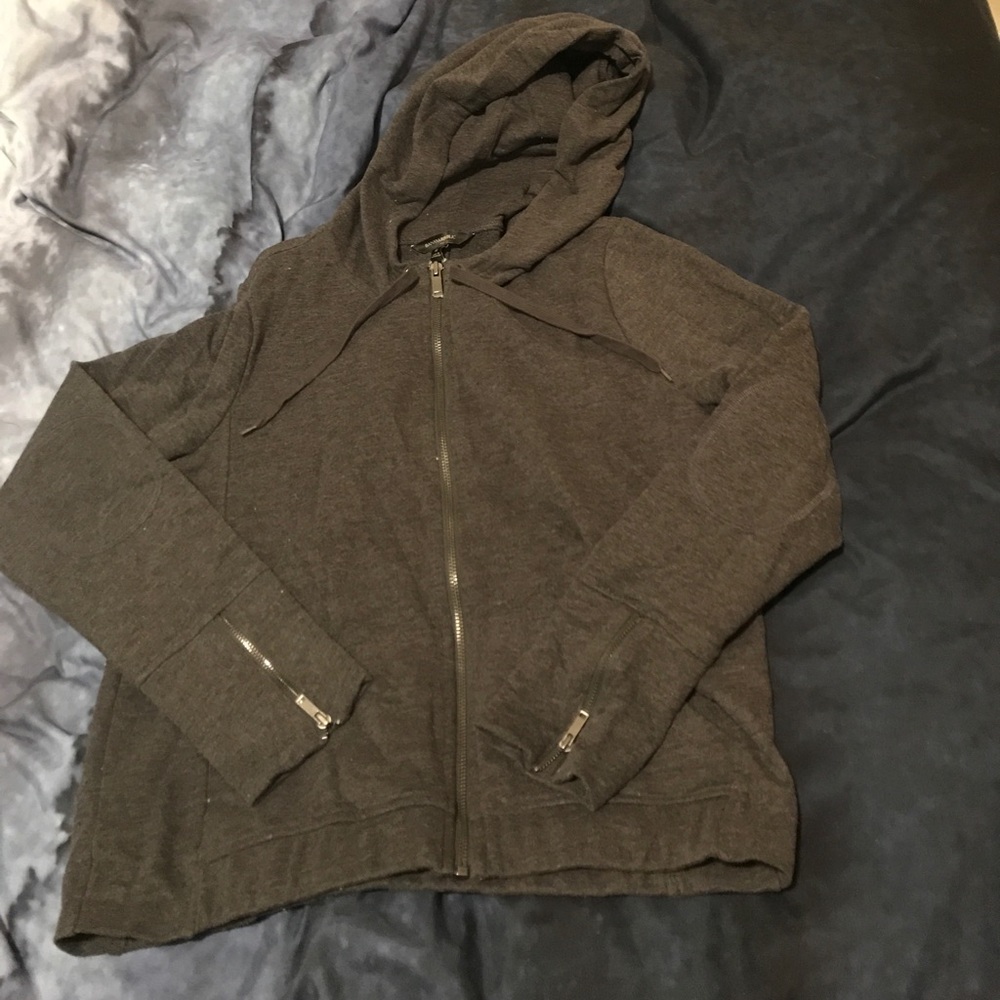 Thin zip up sweatshirt