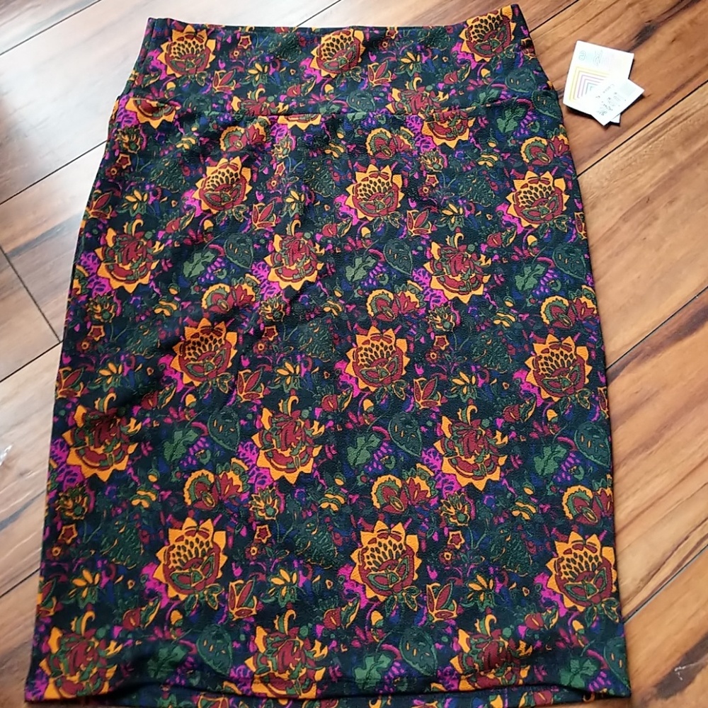 Lularoe cassie