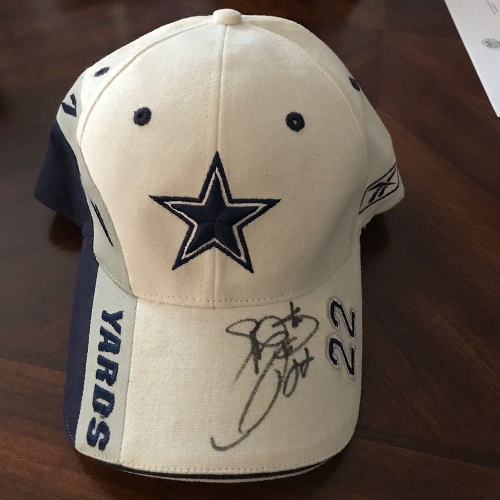 Emmitt Smith signed Dallas Hat