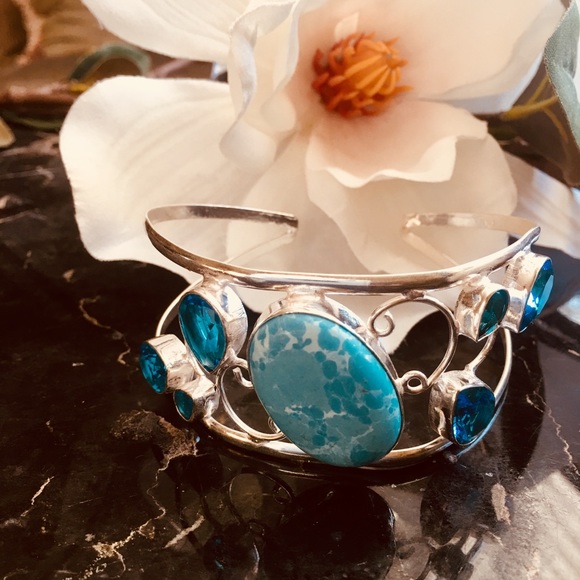 ⚜️Oversize Blue Topaz Cuff Bracelet⚜️ - Picture 3 of 8