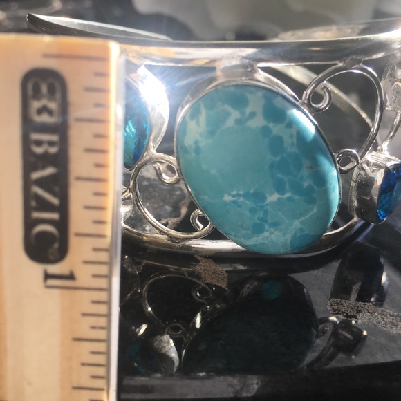 ⚜️Oversize Blue Topaz Cuff Bracelet⚜️ - Picture 7 of 8