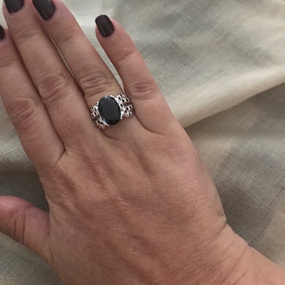 Sterling Silver Black Sapphire Ring. - Picture 3 of 3