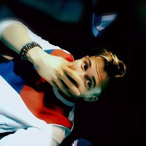 Meet your Posher, Amed