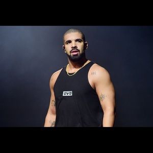 Meet your Posher, Simone