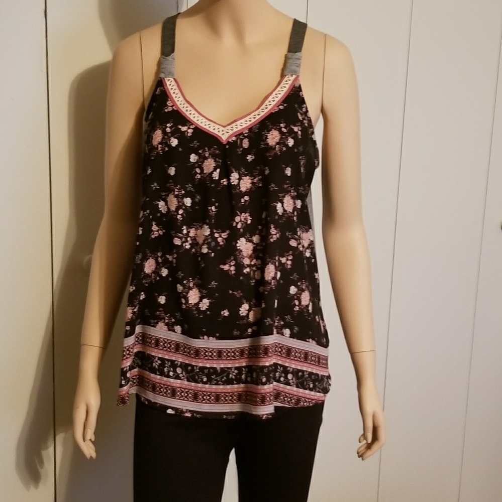 🎆2 for $10🎆 Rewind Fun Patterned Top