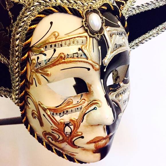 Meet your Posher, Andrew - Picture 1 of 1