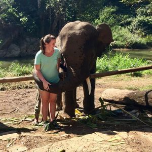 Meet your Posher, Britta