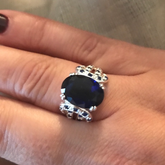 Sterling Silver Blue Sapphire Ring - Picture 2 of 3