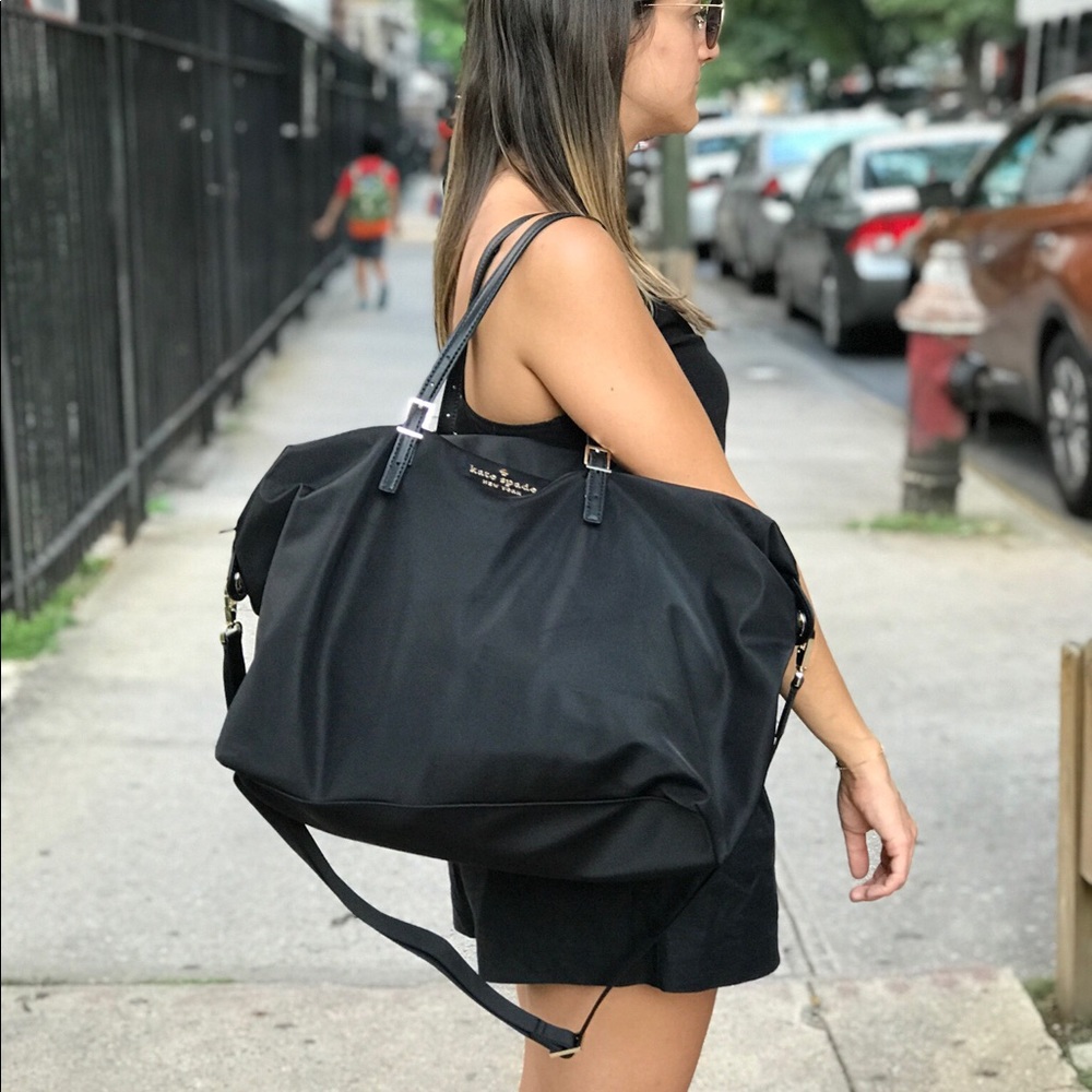 Kate Spade Watson Lane Large Lyla weekender bag