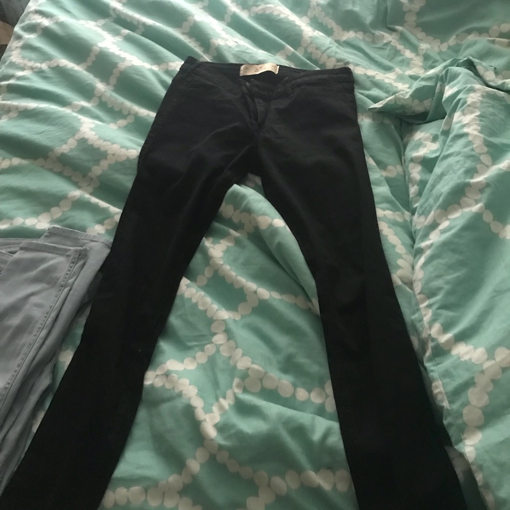 Black leggings