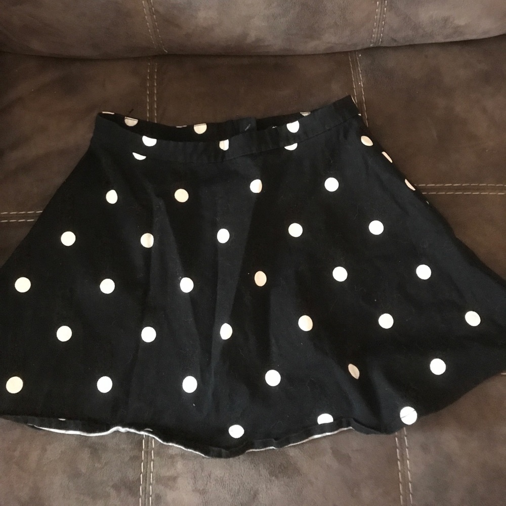 Black and white polkadotted skirt