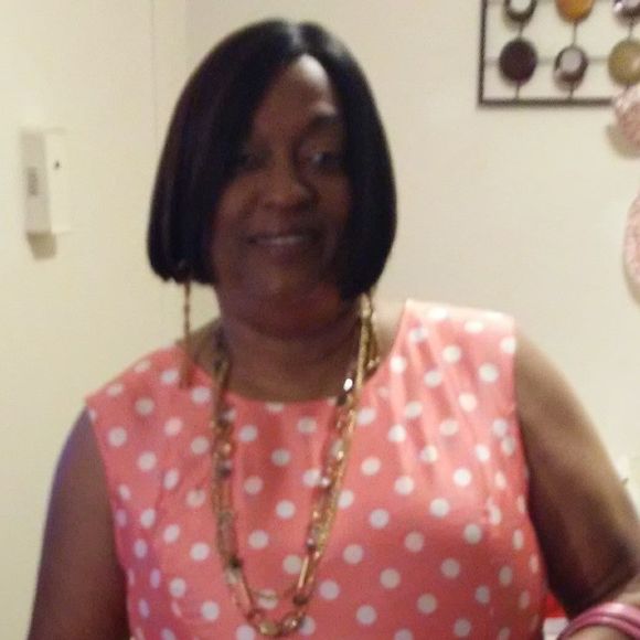 Meet your Posher, Beverly - Picture 1 of 1