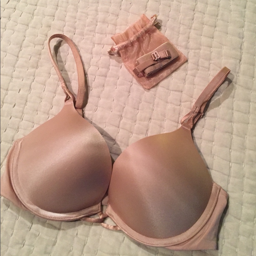 Victoria’s Secret Miraculous Plunge “Bombshell”