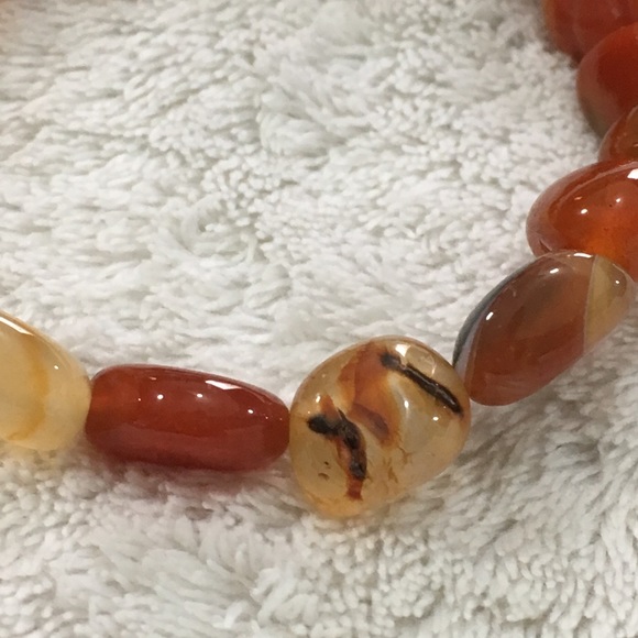 Carnelian Chunky Bracelet on elastic band (H) - Picture 4 of 8