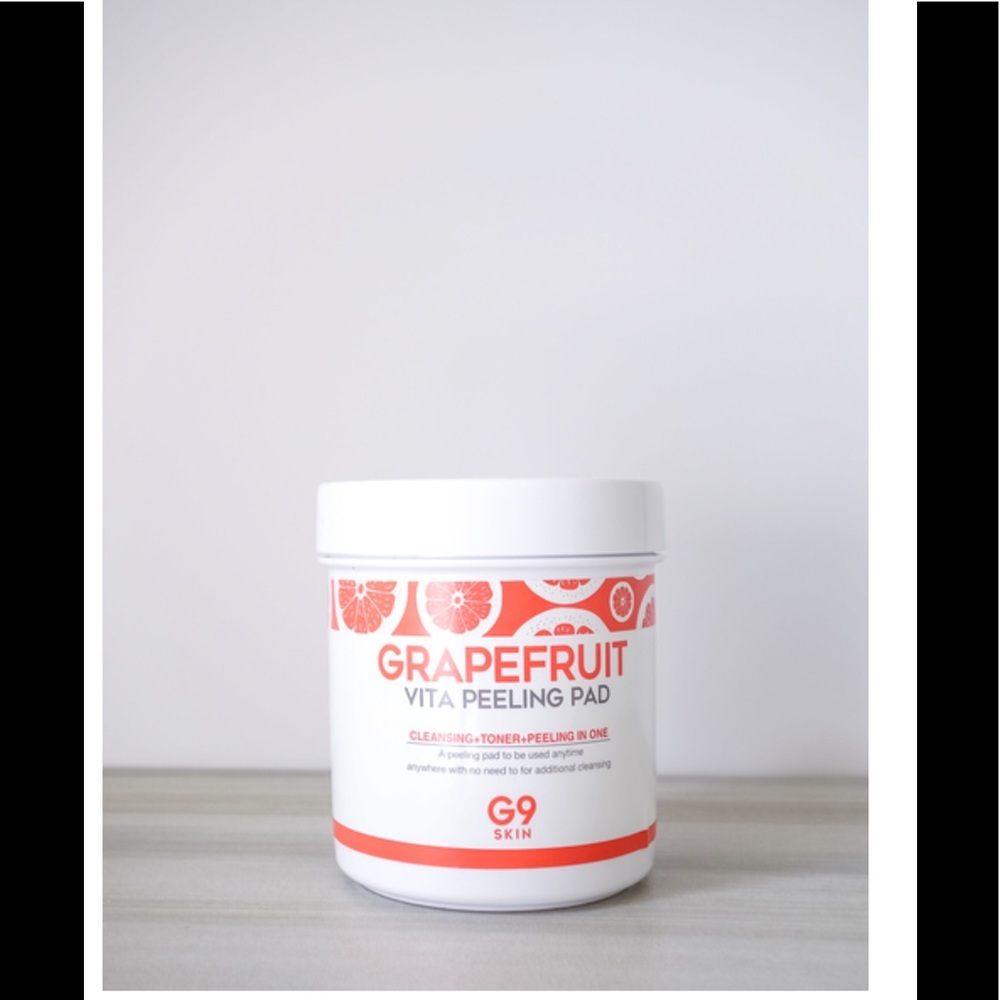 Korean Popular Grapefruit Exfoliate Pads.
