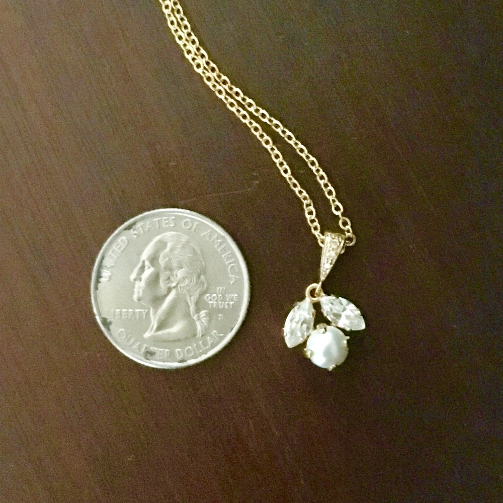NWT Bridal Jewel and Pearl Necklace