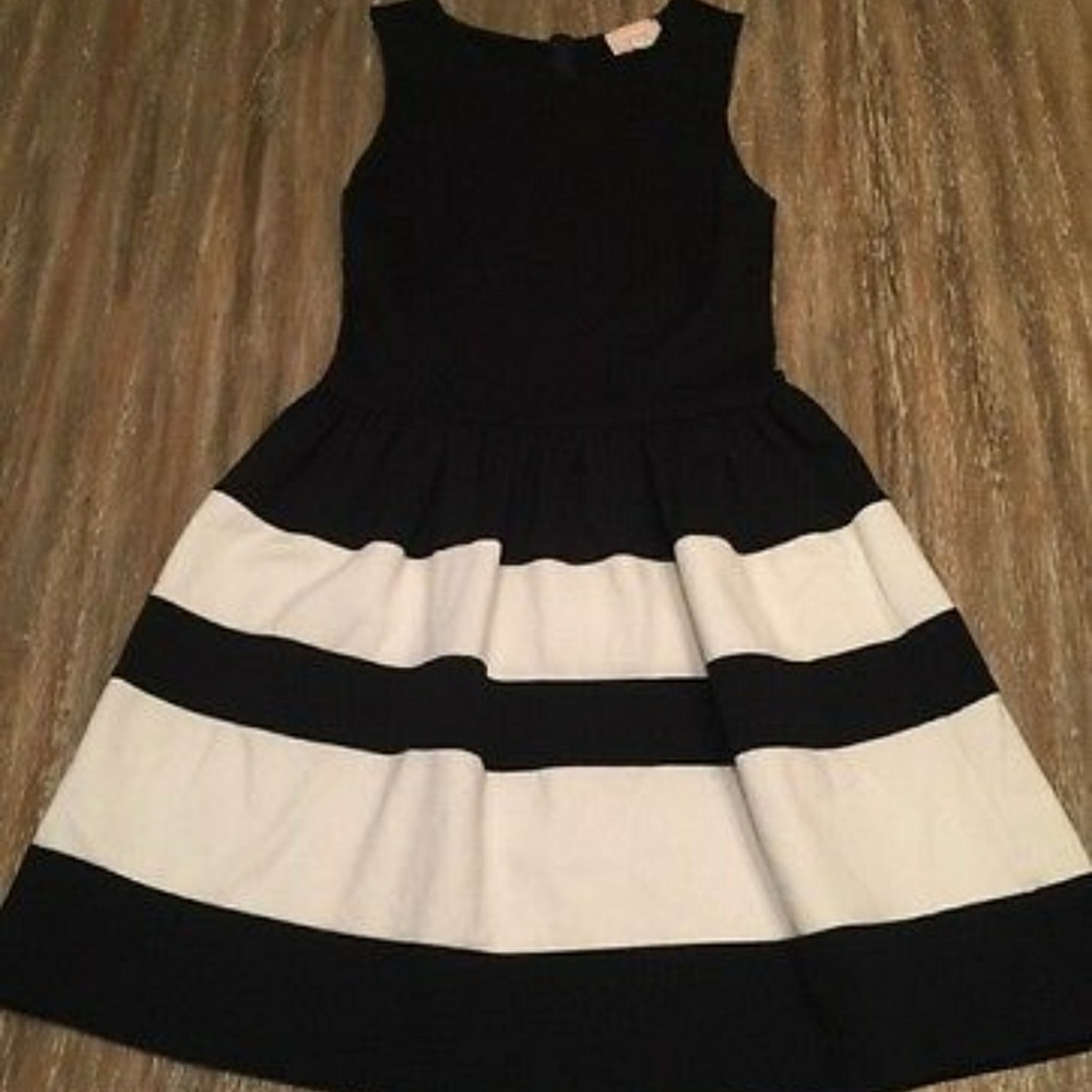 Pink and white color block dress
