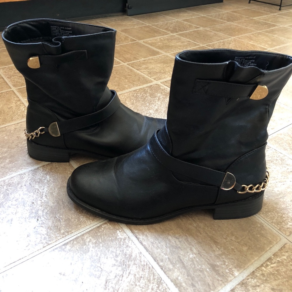 Kenneth Cole Boots
