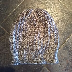 American Eagle slouchy beanie
