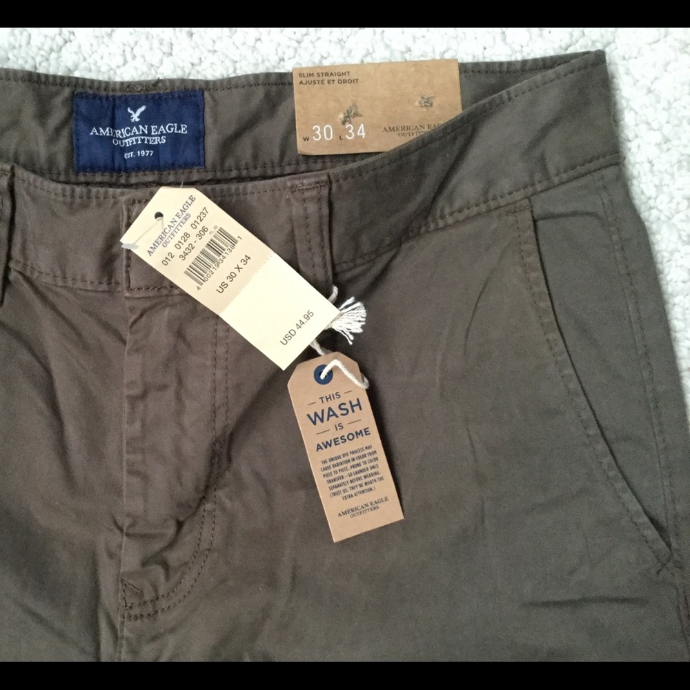 American Eagle Slim Straight Chino 30x34 NWT