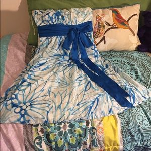 LIMITED Strapless Dress 👗