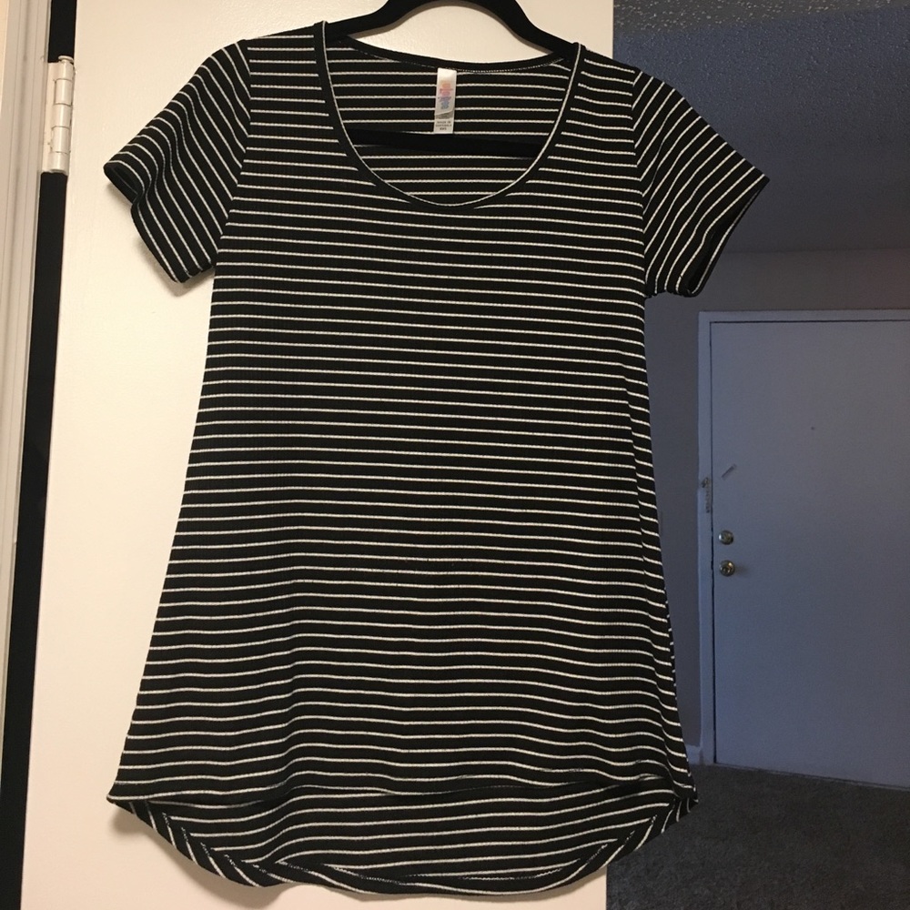 Lularoe Classic t