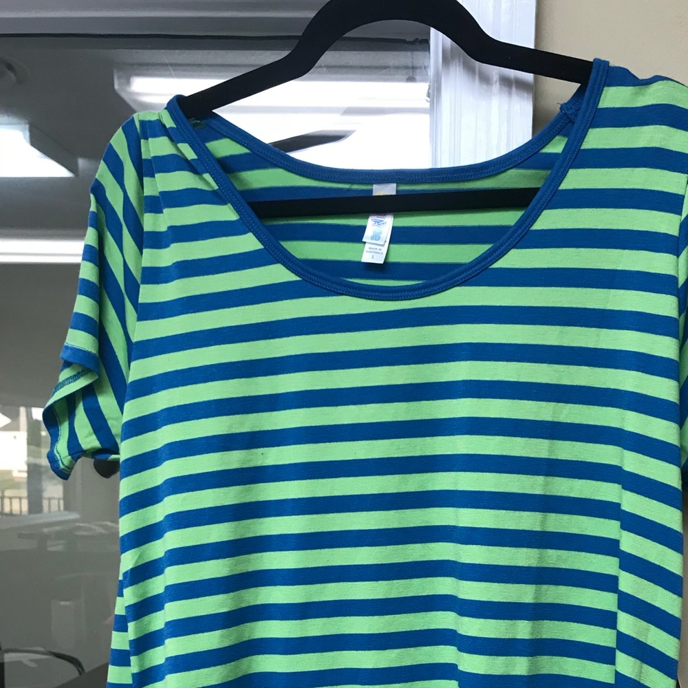 Lularoe large classic t