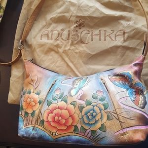 Anuschka shoulder bag