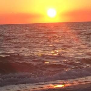 Meet your Posher, Destinie