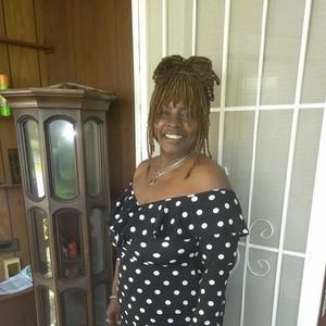 Meet your Posher, Ferneitress