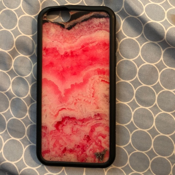 iPhone 6 case - Picture 1 of 3