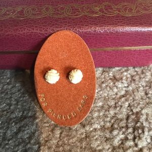 Vintage Flower Earrings
