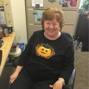 Meet your Posher, Cynthia