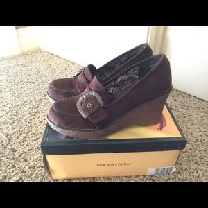 Brown wedge loafers
