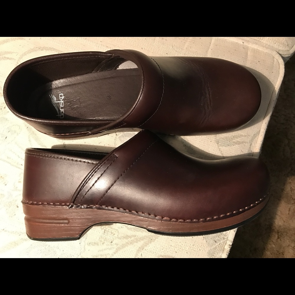 Dansko 44