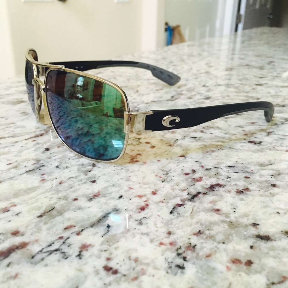 Costa Del Mar glasses