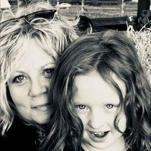 Meet your Posher, Deborah