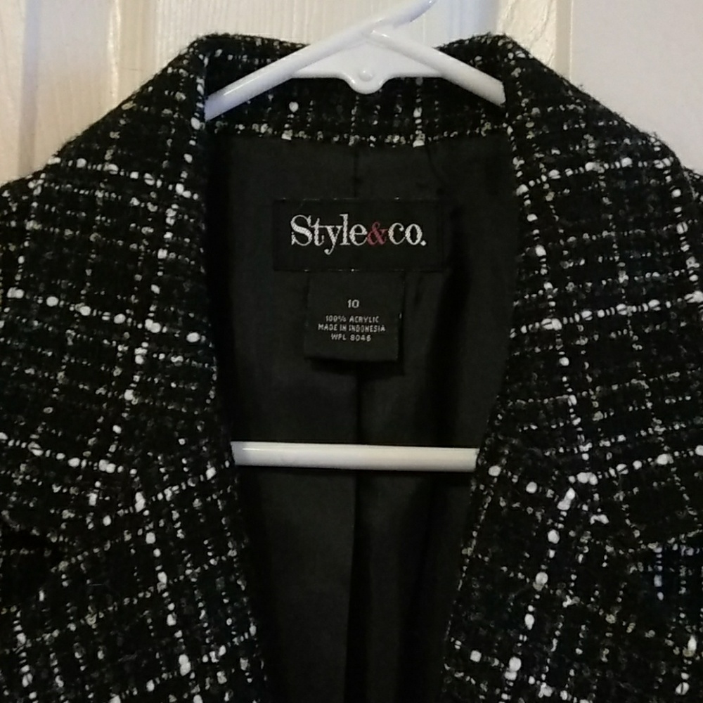 Jacket - Picture 2 of 3