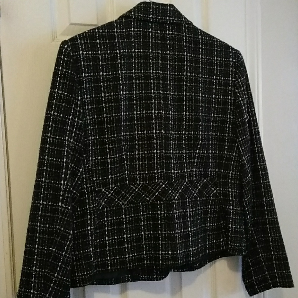 Jacket - Picture 3 of 3