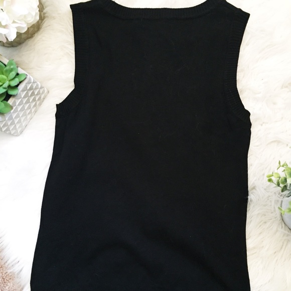 Black Sleeveless August Silk Top - Picture 13 of 16
