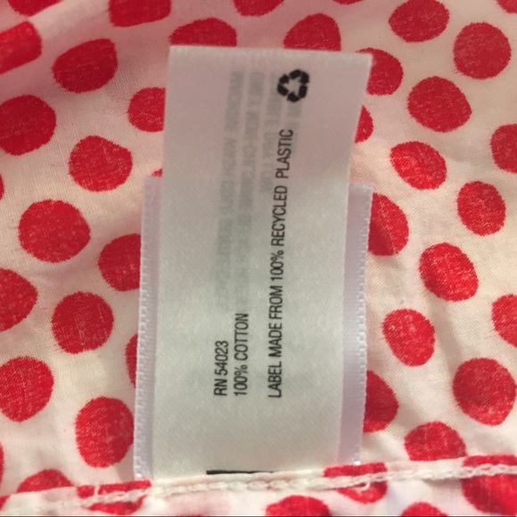 Gap buttoned down shirt 👚 - Picture 4 of 5