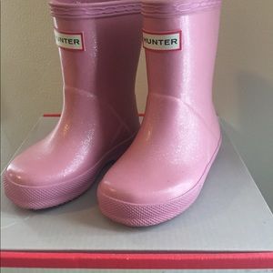 Toddler Hunter rain boots size 6