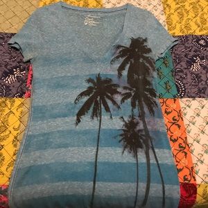 American Eagle t-shirt