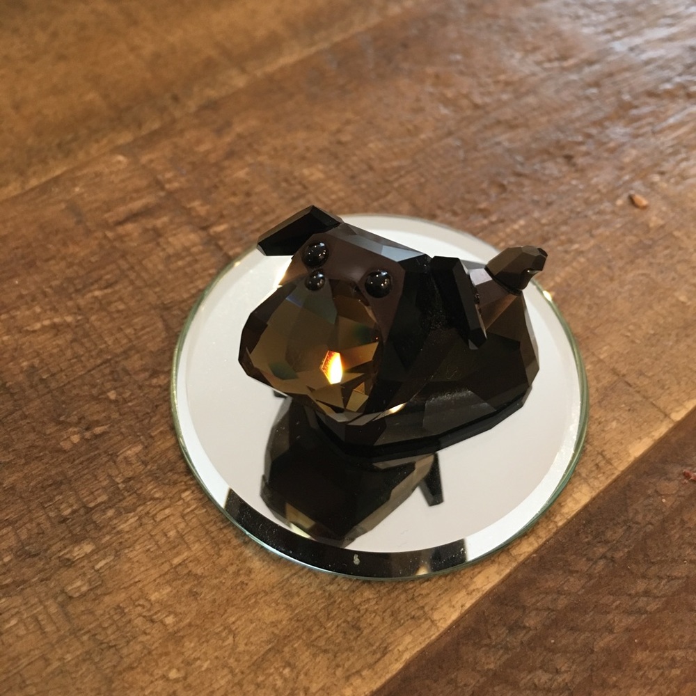 Authentic Swarovski Crystal - Lovlots Tomasino