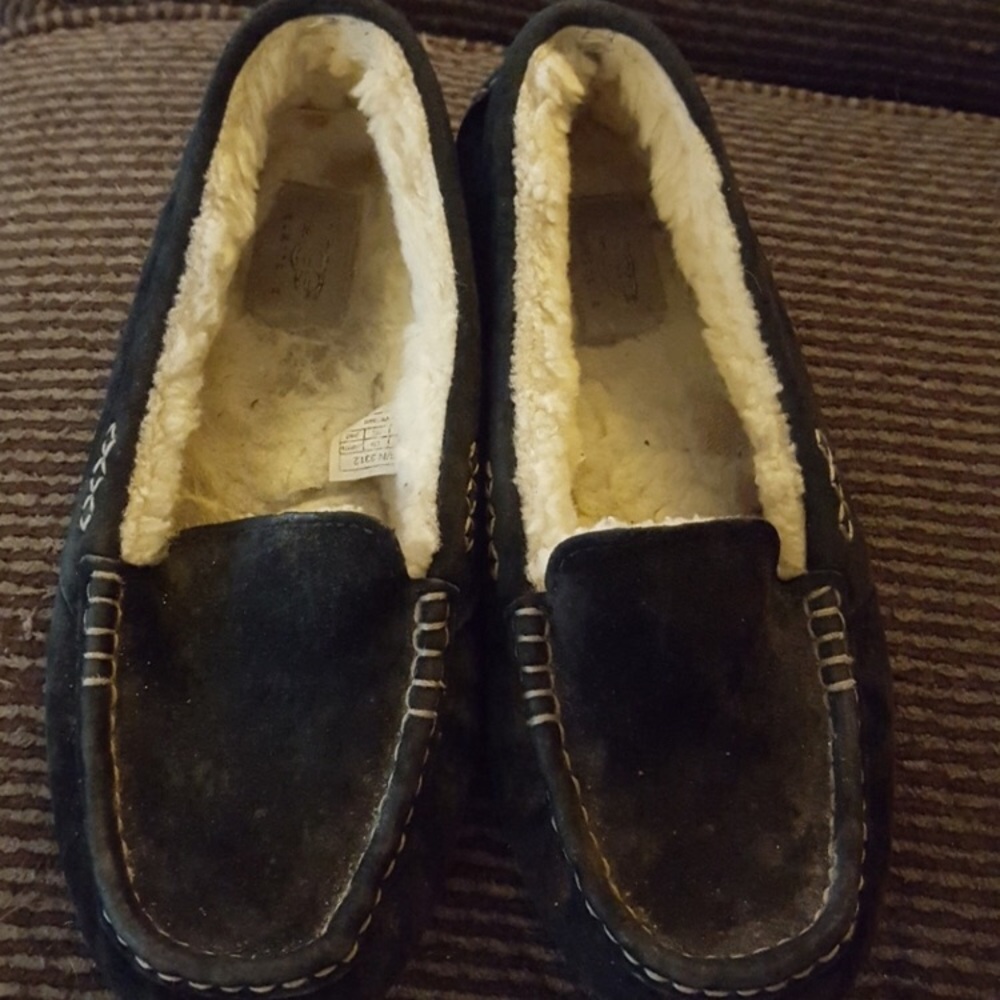Ugg slippers