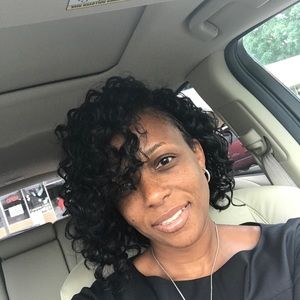 Meet your Posher, Nakia