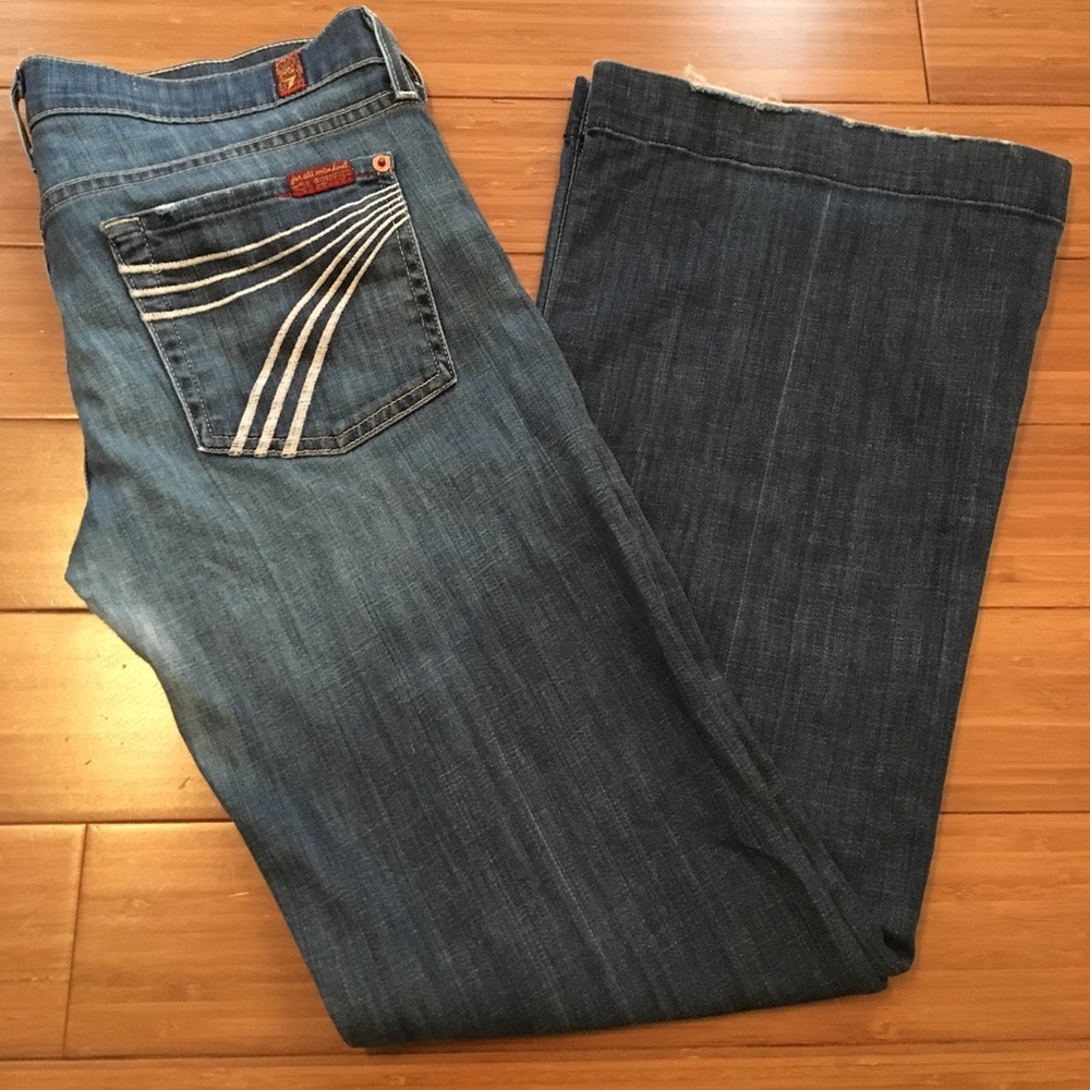 7 For All ManKind Dojo Flip Flop Medium Wash Jeans